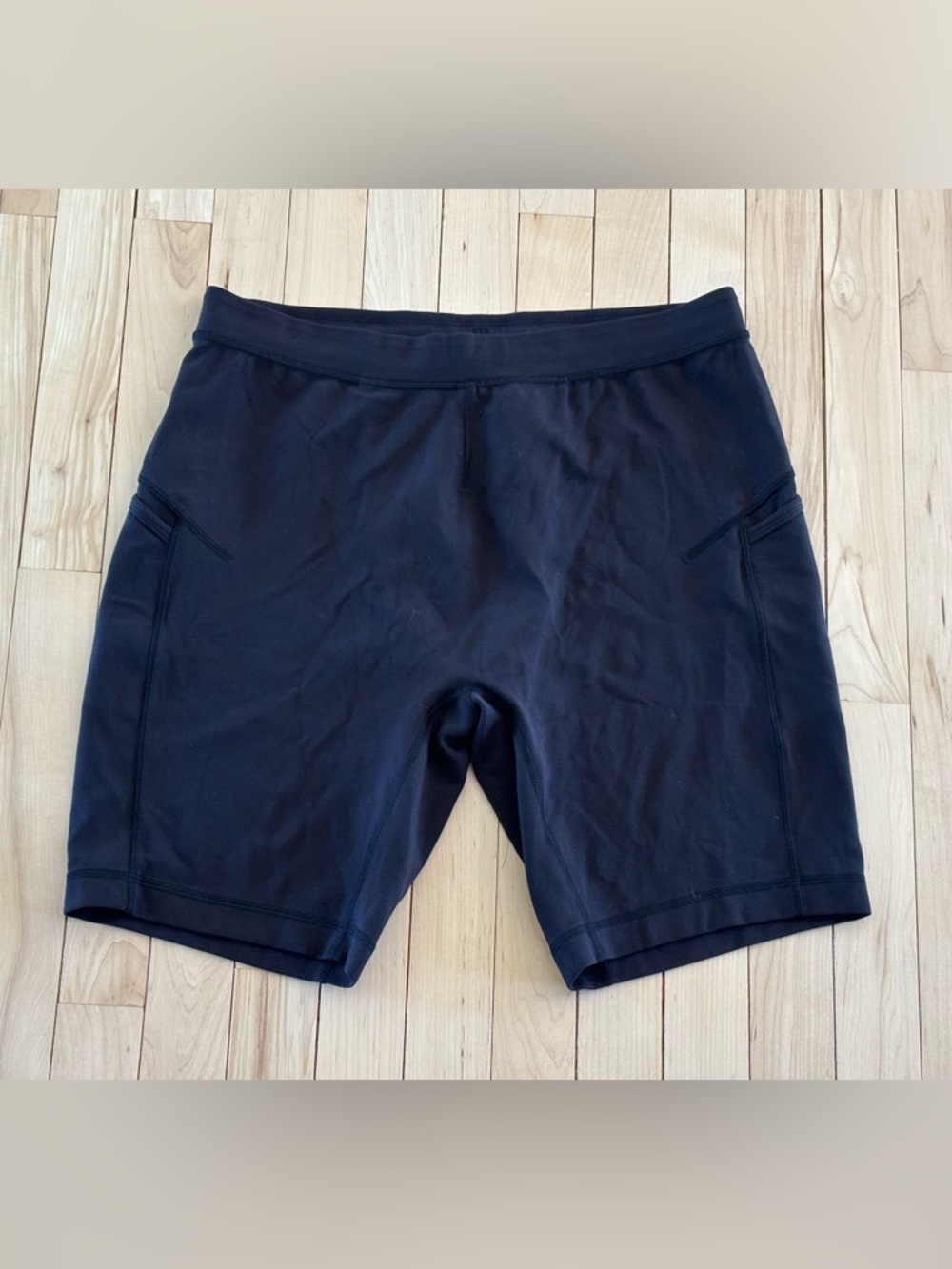 Lululemon Linerless Black Shorts Large